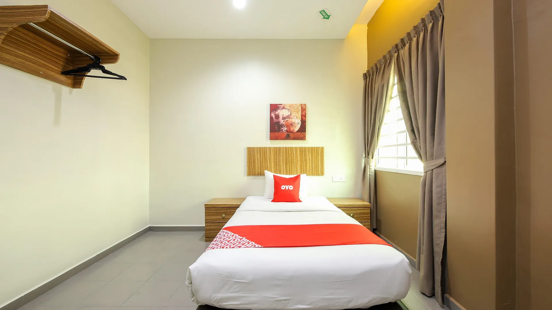 Oyo 89839 Riaz Hotel Malacca