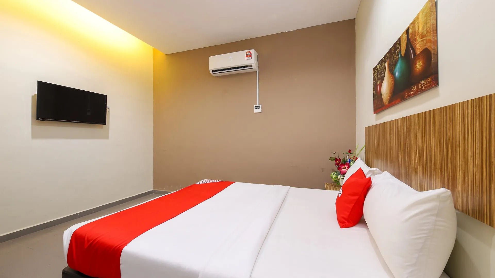 Oyo 89839 Riaz Hotel Malacca 2*,