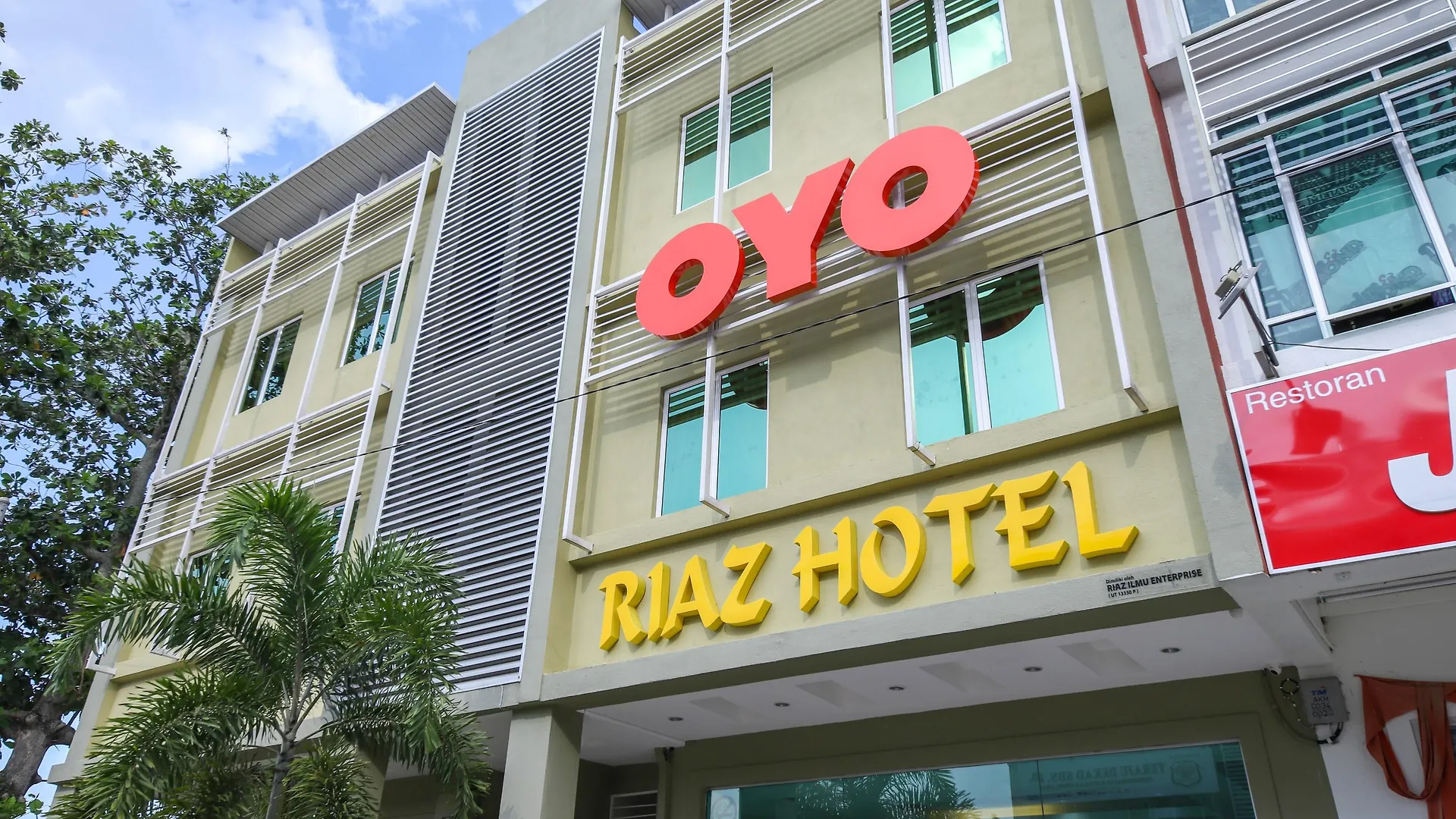 Oyo 89839 Riaz Hotel Malacca