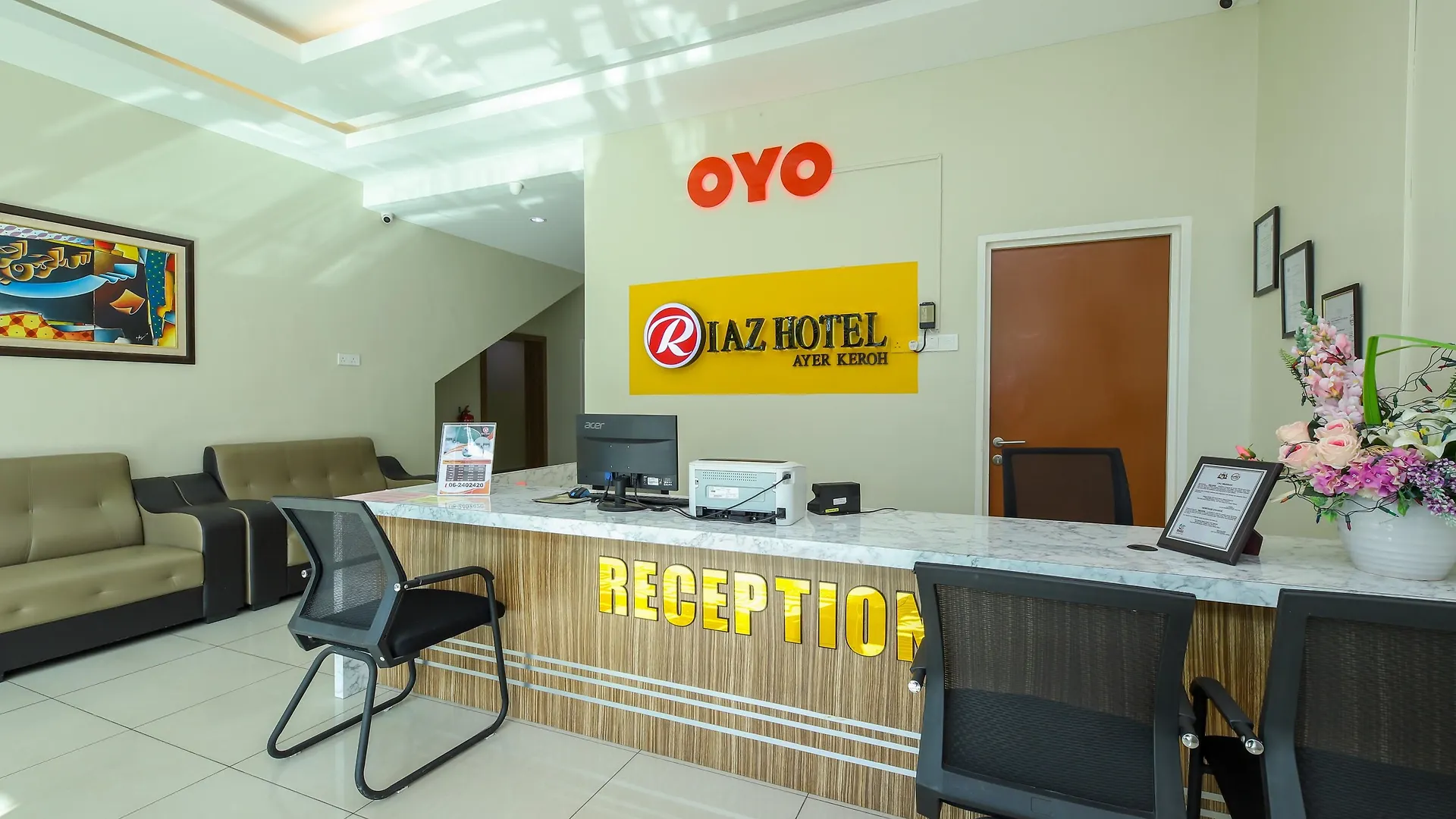 Oyo 89839 Riaz Hotel Malacca 2*,